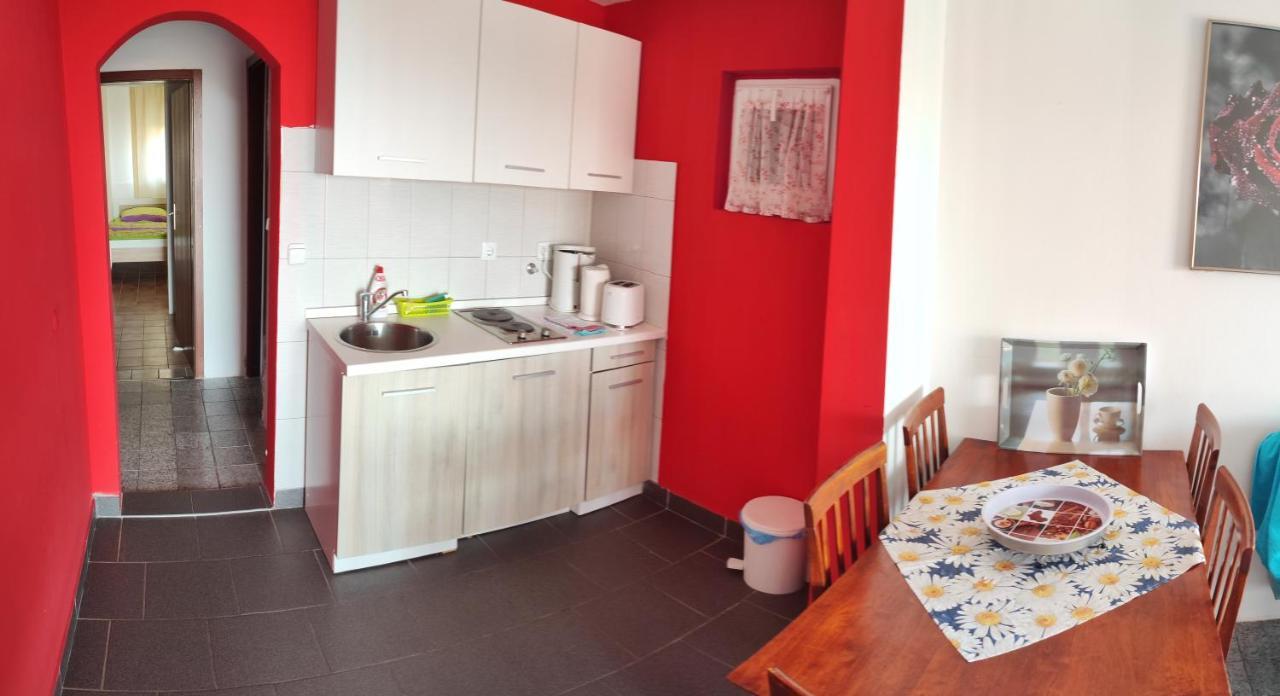 Apartmani Sabira Нови-Винодолски Экстерьер фото