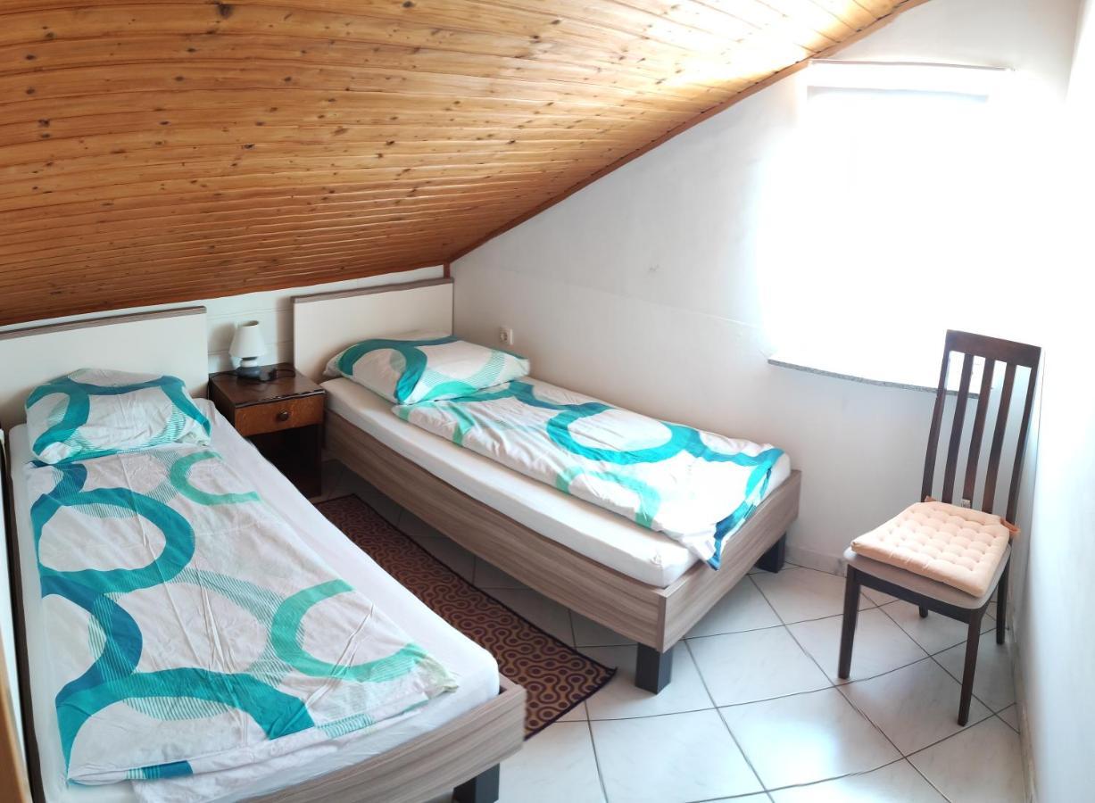 Apartmani Sabira Нови-Винодолски Экстерьер фото