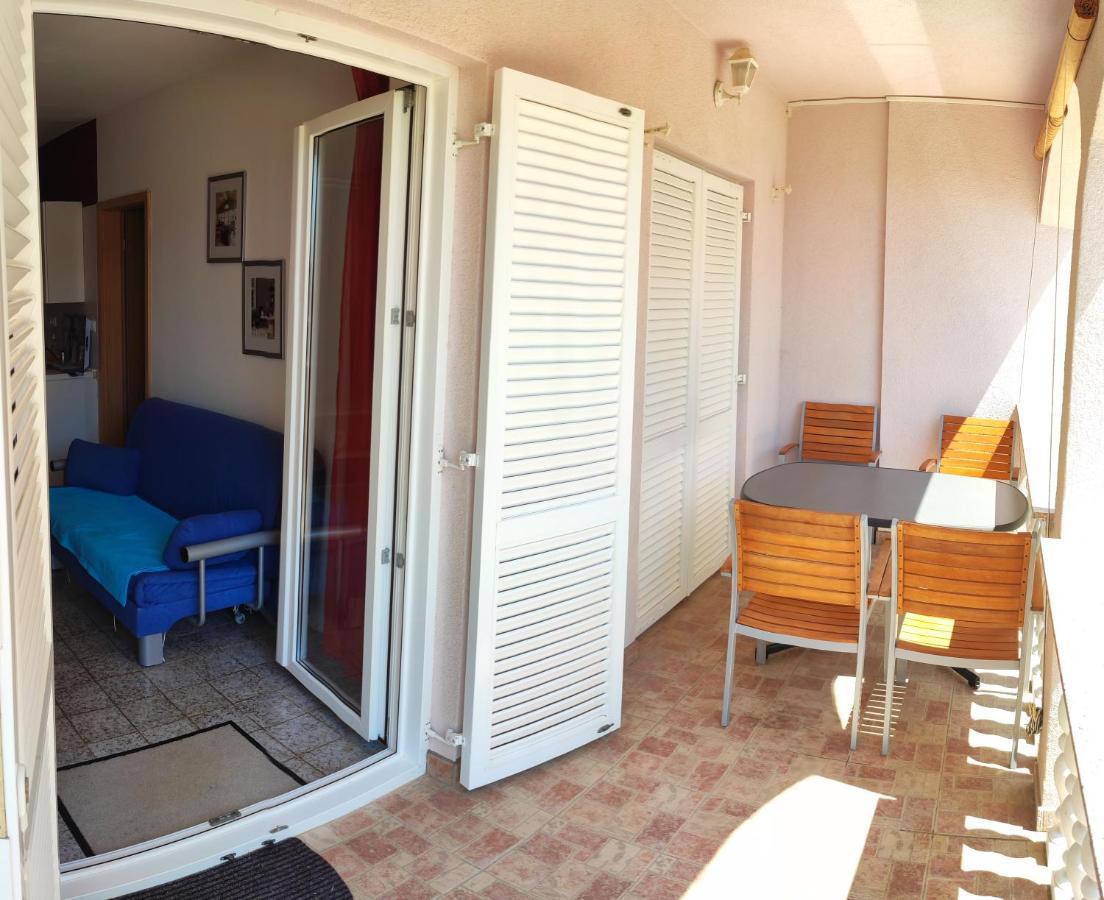 Apartmani Sabira Нови-Винодолски Экстерьер фото