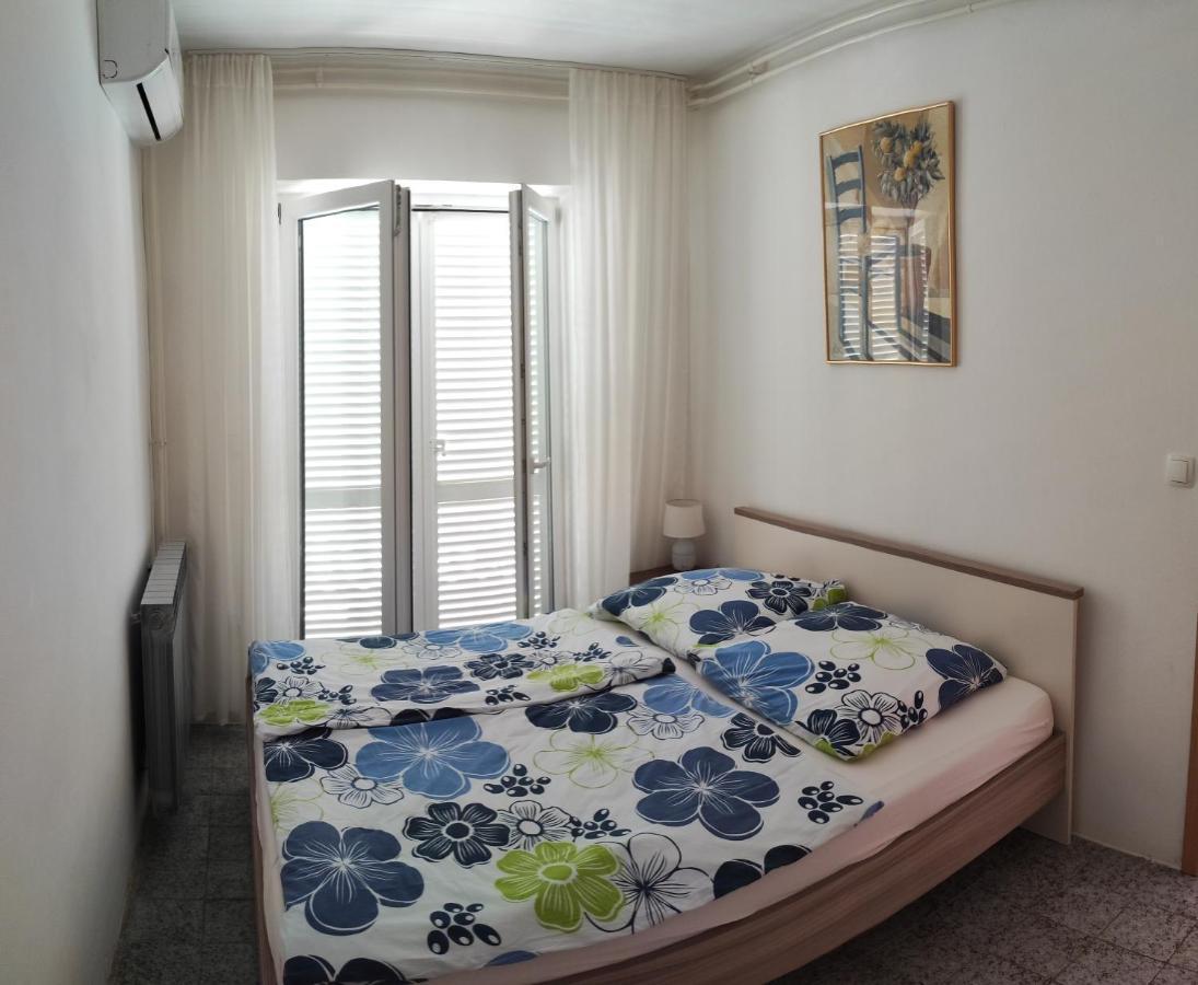 Apartmani Sabira Нови-Винодолски Экстерьер фото