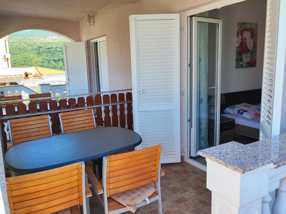 Apartmani Sabira Нови-Винодолски Экстерьер фото