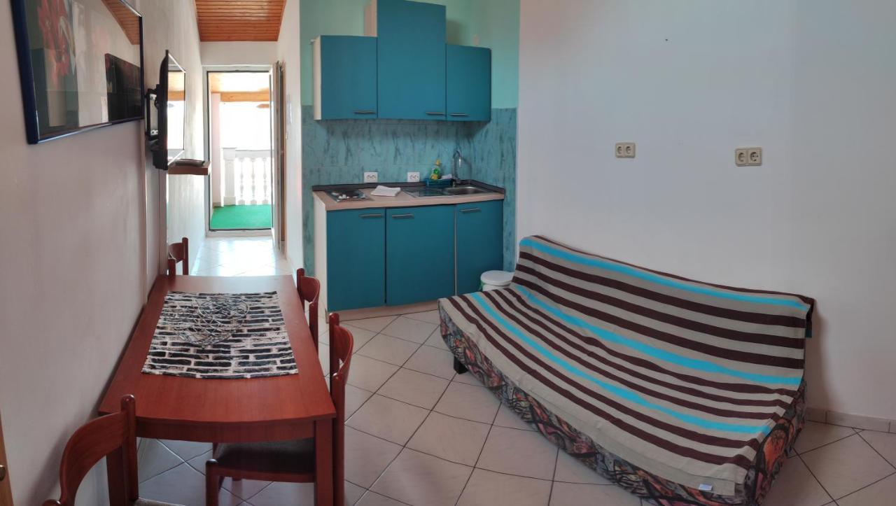 Apartmani Sabira Нови-Винодолски Экстерьер фото